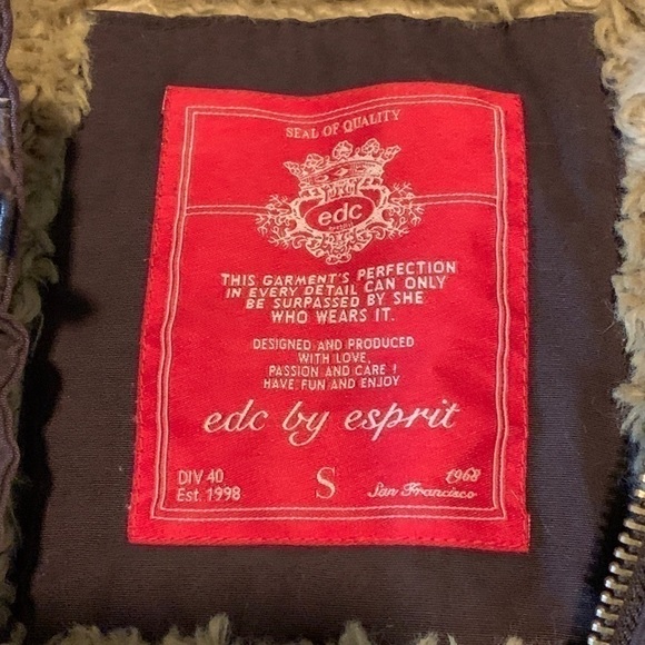 𝅺edc by Esprit Vest w/ Hood Faux Fur Lined Sz SM - Picture 5 of 8